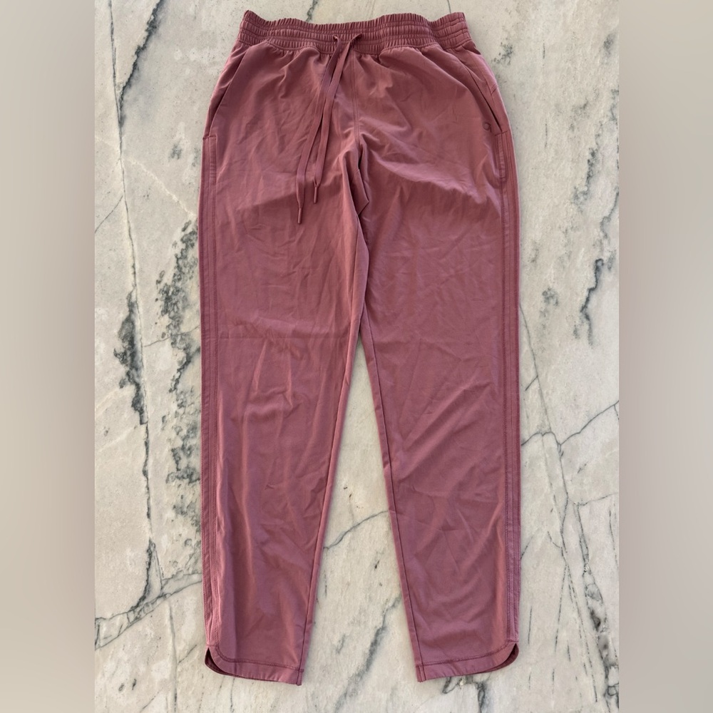 GAP Women's Dusty Pink Joggers